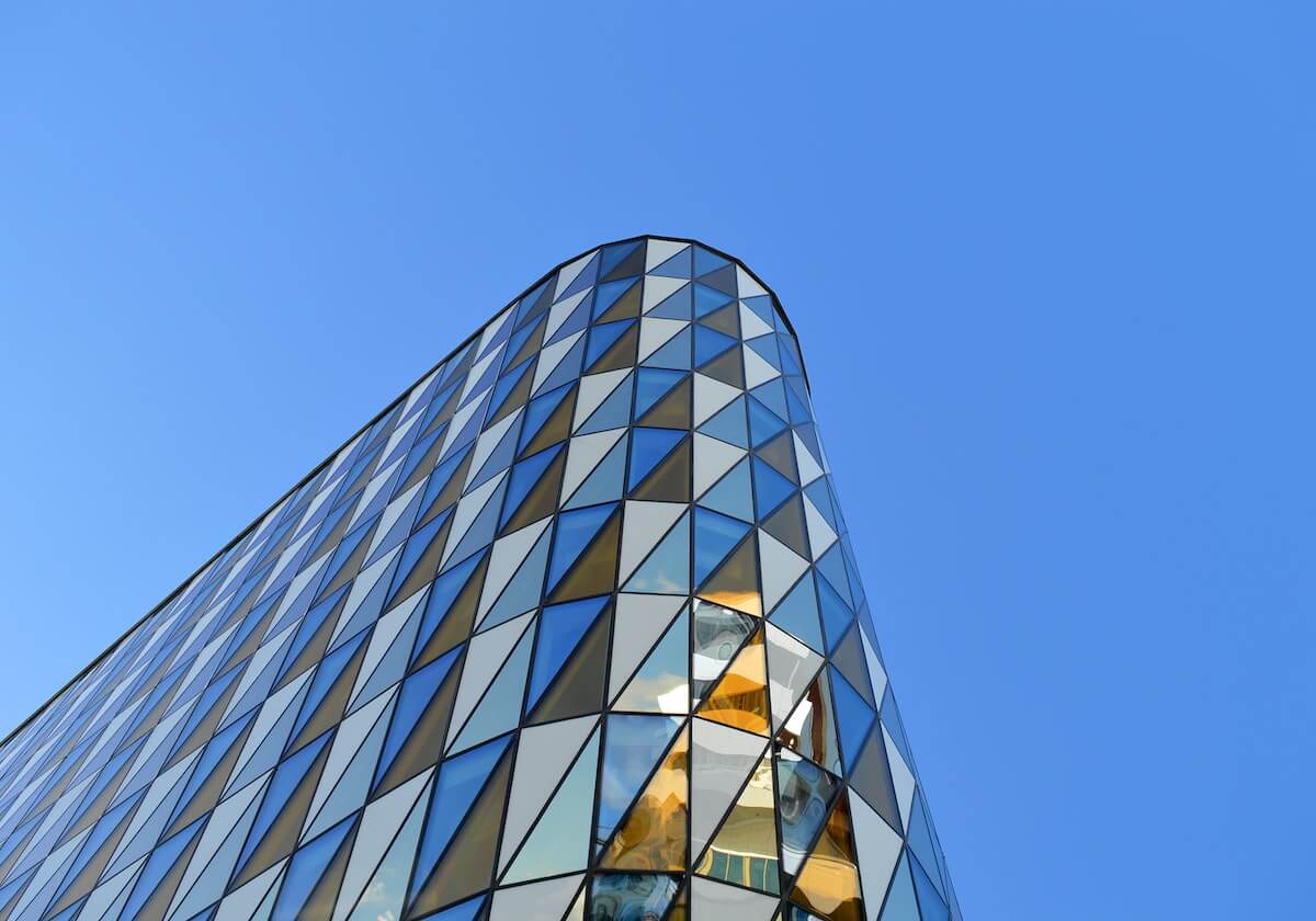 开云体育下载网址-鲍尔30+6+13怀特24分 黄蜂主场轻取热火